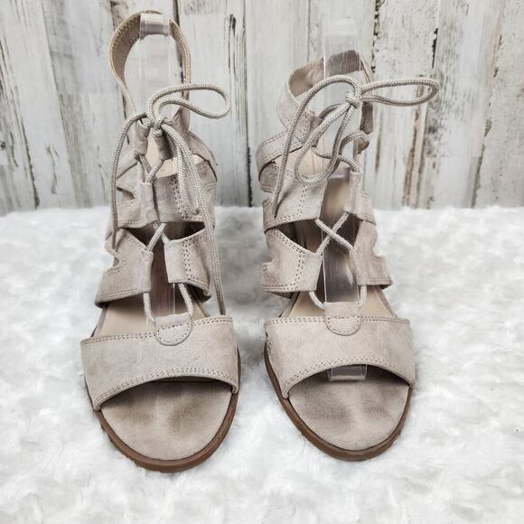 Simply Vera Vera Wang Lace Up Peep Sandals Taupe Size 10 - Picture 4 of 9